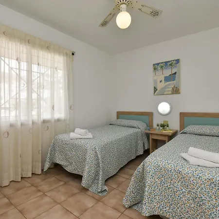 Castle Harbour 32 - One Bed Lejlighed *