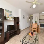 Castle Harbour 32 - One Bed Apartment Los Cristianos (Tenerife)