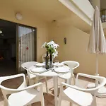 Castle Harbour 32 - One Bed Apartment *