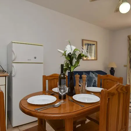 Castle Harbour 32 - One Bed Apartment