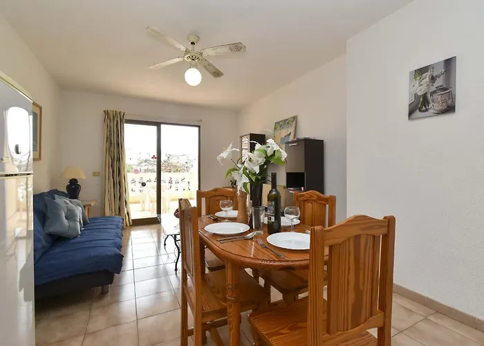 Castle Harbour 32 - One Bed 公寓