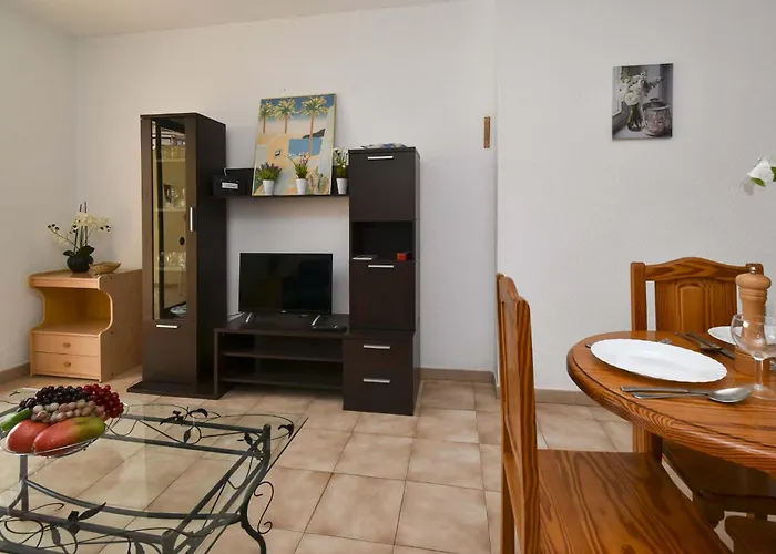 Castle Harbour 32 - One Bed *