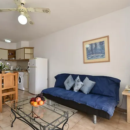 Apartment Castle Harbour 32 - One Bed *