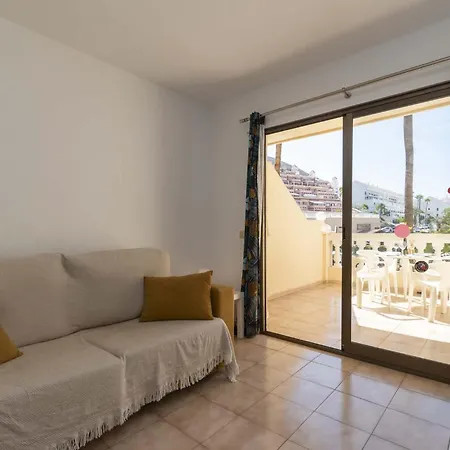 Castle Harbour 32 - One Bed Apartamento Los Cristianos (Tenerife)