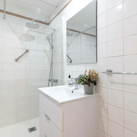 Daire Castle Harbour 32 - One Bed *