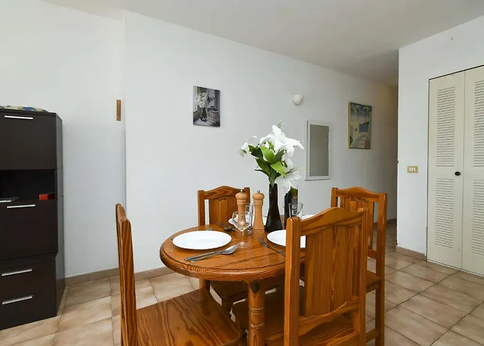 Castle Harbour 32 - One Bed Los Cristianos