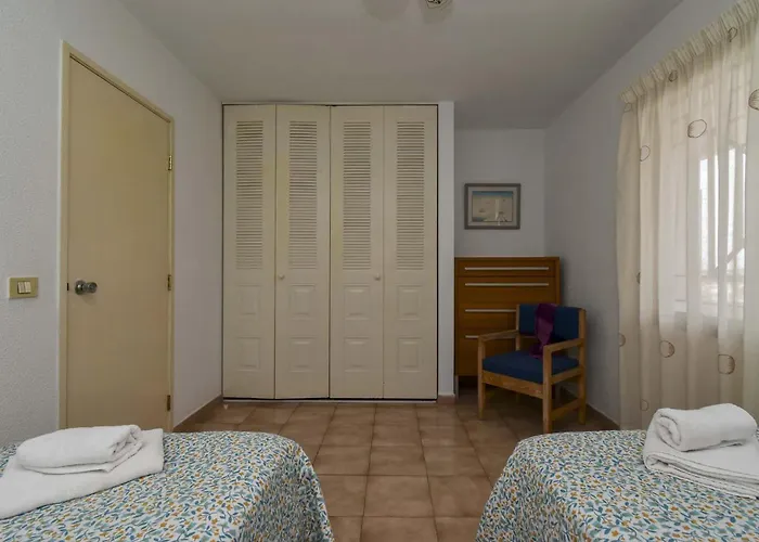 Apartman Castle Harbour 32 - One Bed Los Cristianos