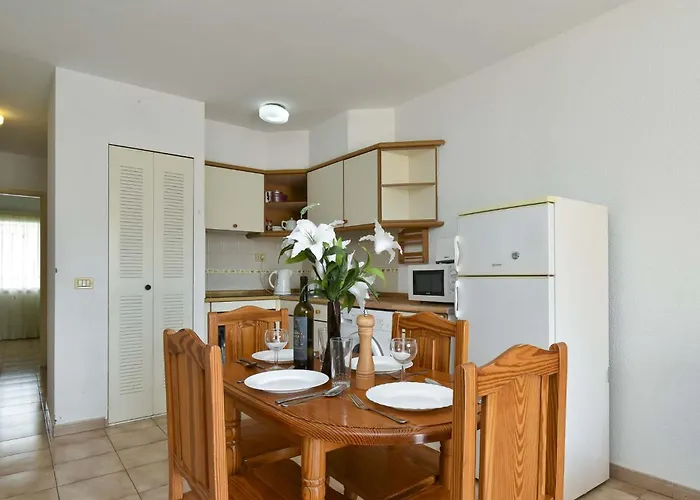 Castle Harbour 32 - One Bed Los Cristianos