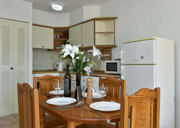 Castle Harbour 32 - One Bed Apartman