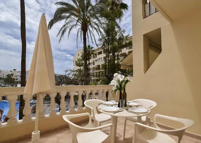 Castle Harbour 32 - One Bed Apartman *