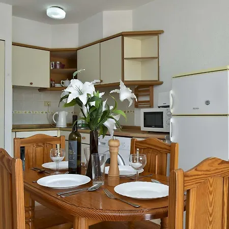 Castle Harbour 32 - One Bed 公寓